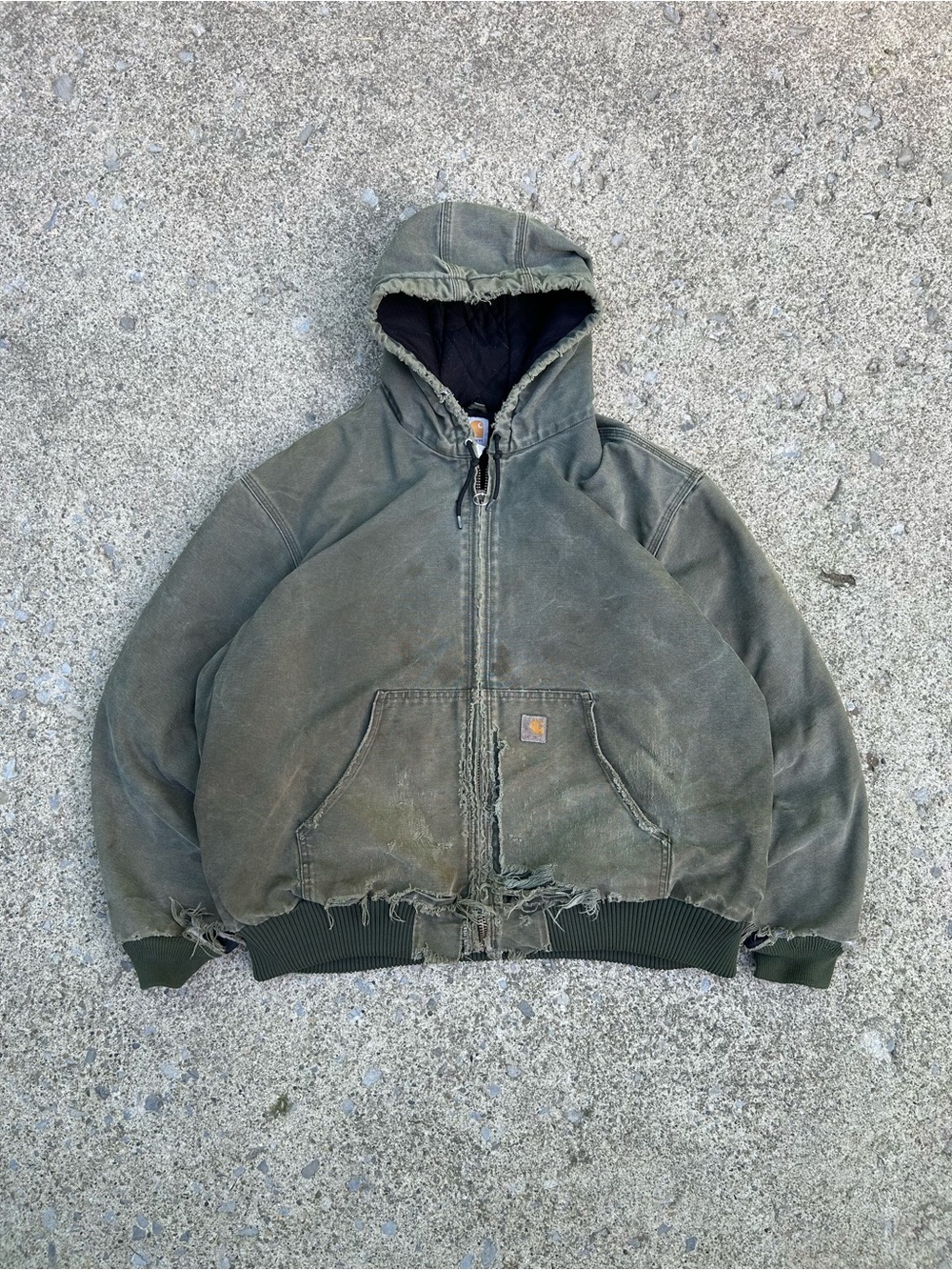 Vintage distressed Carhartt J130 green Hooded Work Jacket